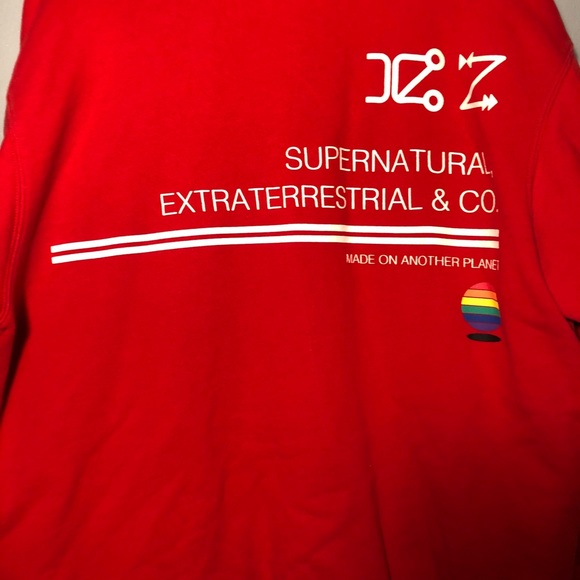 BRIGHT RED PULL OVE HOODIE - Picture 2 of 5